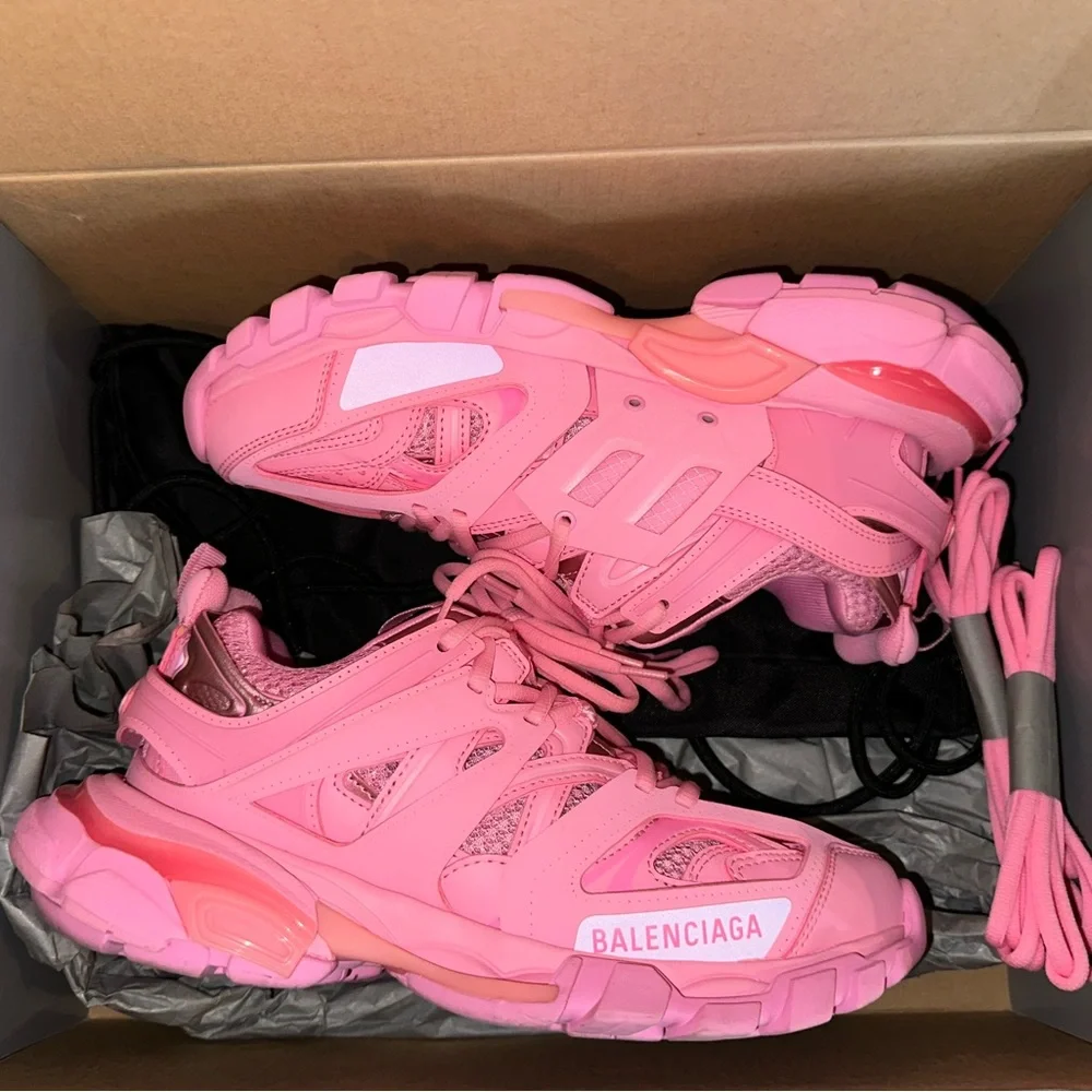 Pink Balenciaga Sneakers - Picture 4 of 8
